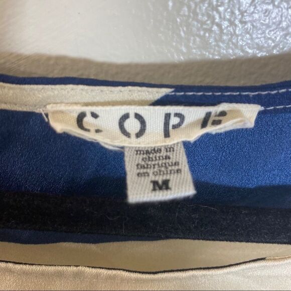 Cope Striped Open-back Top Sz M - Picture 4 of 4